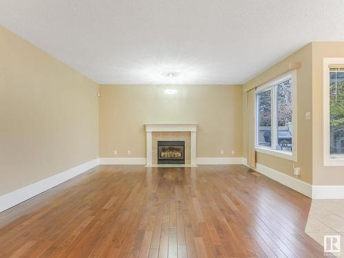 11307 10 Avenue, Edmonton, AB - Indoor Photo Showing Living Room With Fireplace