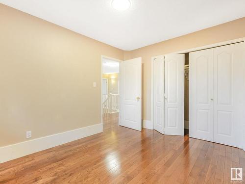 11307 10 Avenue, Edmonton, AB - Indoor Photo Showing Other Room