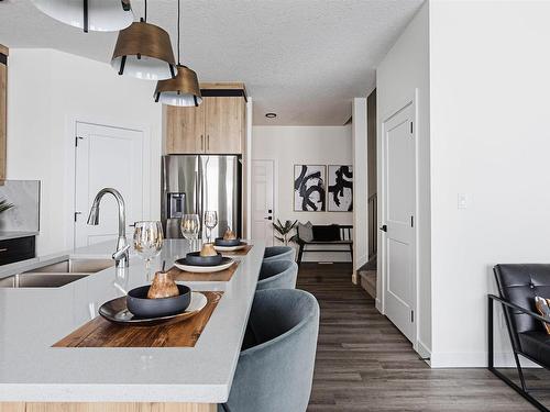 171 Starling Way, Fort Saskatchewan, AB - Indoor Photo Showing Kitchen With Double Sink With Upgraded Kitchen