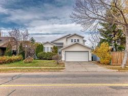 4332 30ST NW NW  Edmonton, AB T6T 1C5