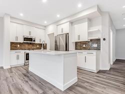 3519 6 ST NW  Edmonton, AB T6T 2L5