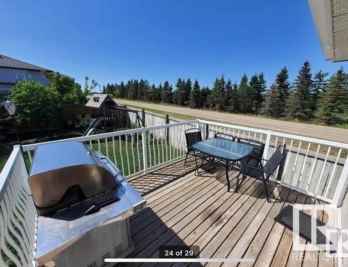 2 Beaverhill View Cr, Tofield, AB 