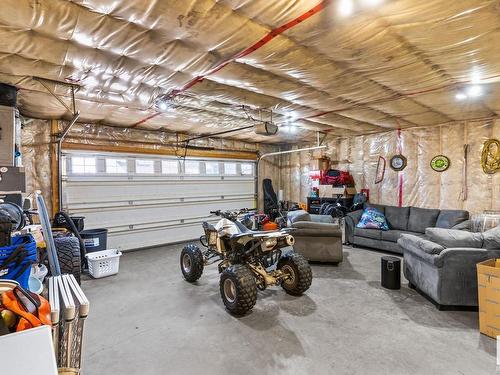 2 Beaverhill View Cr, Tofield, AB 