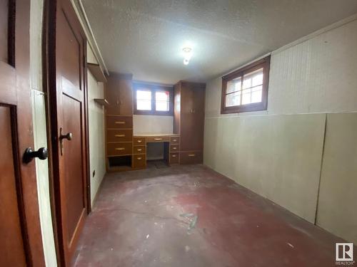 5314 45 Avenue, Wetaskiwin, AB - Indoor Photo Showing Other Room