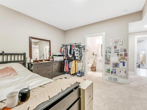 4 Lakeshore Cove, Beaumont, AB - Indoor Photo Showing Bedroom