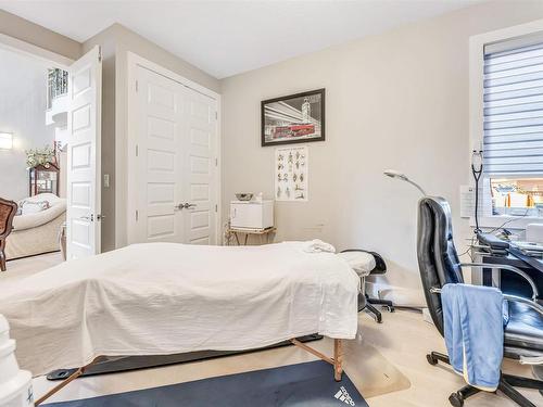 4 Lakeshore Cove, Beaumont, AB - Indoor Photo Showing Bedroom