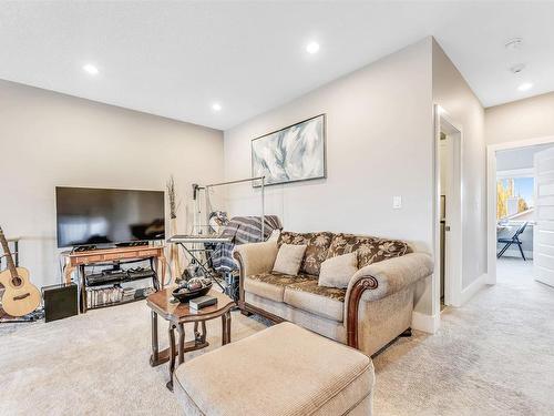 4 Lakeshore Cove, Beaumont, AB - Indoor Photo Showing Living Room