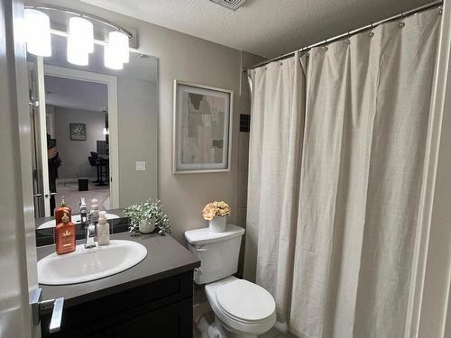 310 1031 173 Street, Edmonton, AB - Indoor Photo Showing Bathroom