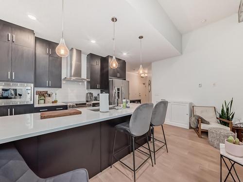 303 10606 84 Avenue, Edmonton, AB - Indoor Photo Showing Kitchen With Upgraded Kitchen