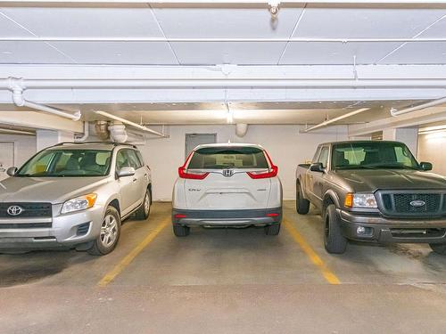 1005 11307 99 Avenue, Edmonton, AB - Indoor Photo Showing Garage