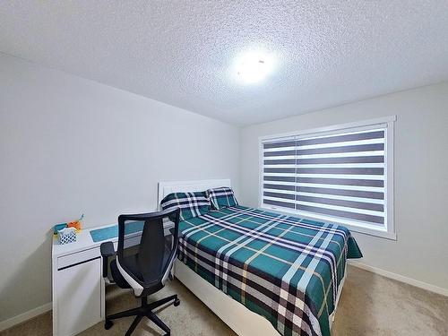 19616 26 Avenue, Edmonton, AB - Indoor Photo Showing Bedroom