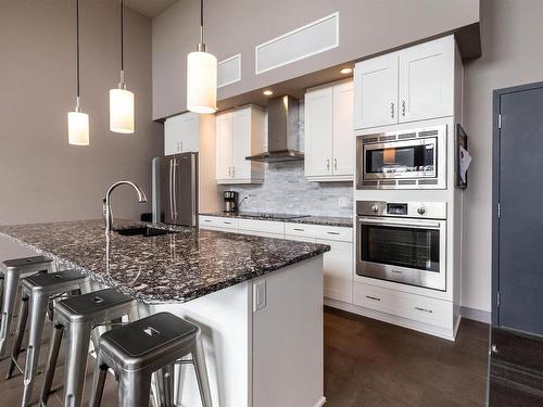 532 200 Bellerose Drive, St. Albert, AB - Indoor Photo Showing Kitchen With Stainless Steel Kitchen With Upgraded Kitchen