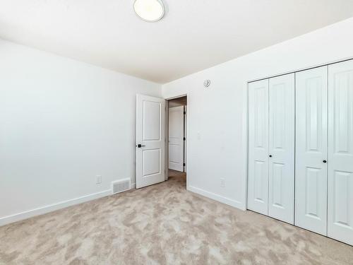 16723 34 Avenue, Edmonton, AB - Indoor Photo Showing Other Room