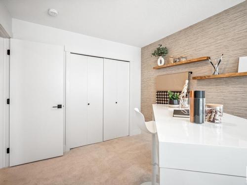 16715 34 Avenue, Edmonton, AB - Indoor Photo Showing Kitchen