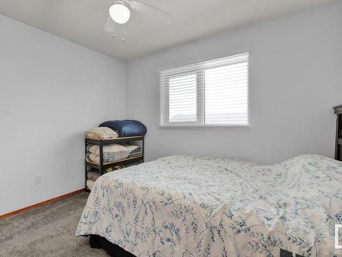 4536 57 Avenue, Lamont, AB - Indoor Photo Showing Bedroom