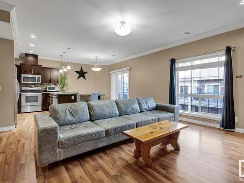 59 7293 South Terwillegar Drive, Edmonton, AB - Indoor Photo Showing Living Room