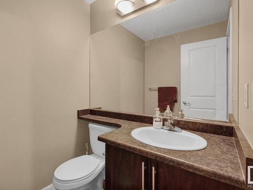 59 7293 South Terwillegar Drive, Edmonton, AB - Indoor Photo Showing Bathroom