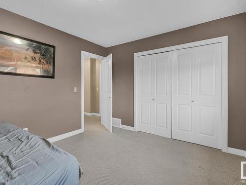 59 7293 South Terwillegar Drive, Edmonton, AB - Indoor Photo Showing Bedroom