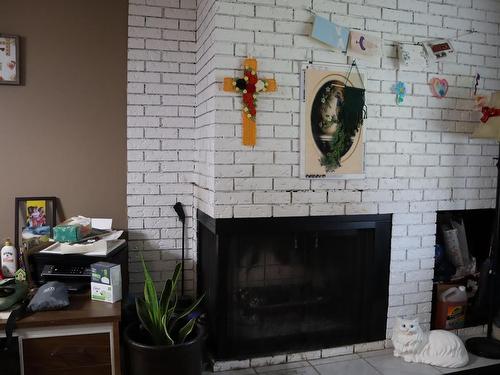 4616 45 Ave, Wetaskiwin, AB - Indoor Photo Showing Other Room With Fireplace