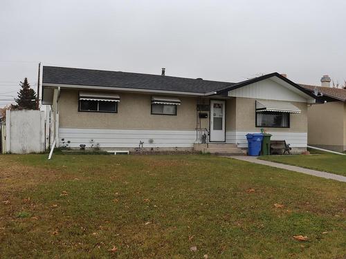 4616 45 Ave, Wetaskiwin, AB 