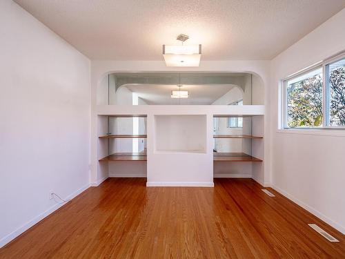 15731 110B Avenue, Edmonton, AB - Indoor Photo Showing Other Room