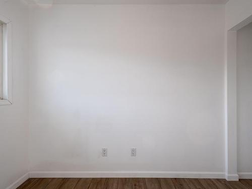 15731 110B Avenue, Edmonton, AB - Indoor Photo Showing Other Room