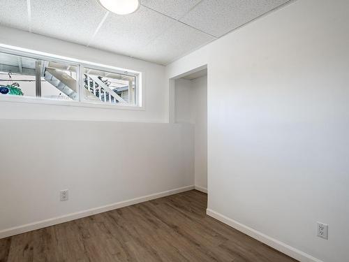 15731 110B Avenue, Edmonton, AB - Indoor Photo Showing Other Room