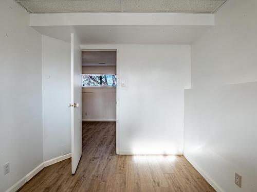 15731 110B Avenue, Edmonton, AB - Indoor Photo Showing Other Room