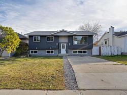 9915 154 ST NW  Edmonton, AB T5P 2G8