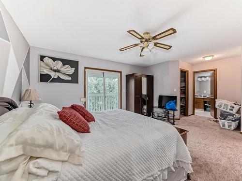 6404 159 Avenue, Edmonton, AB - Indoor Photo Showing Bedroom