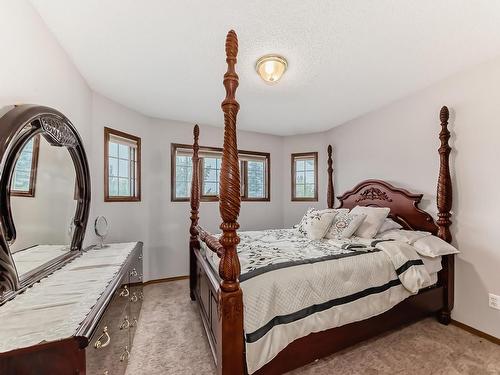 6404 159 Avenue, Edmonton, AB - Indoor Photo Showing Bedroom