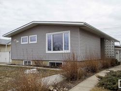 16805 95 AV NW  Edmonton, AB T5P 0B2