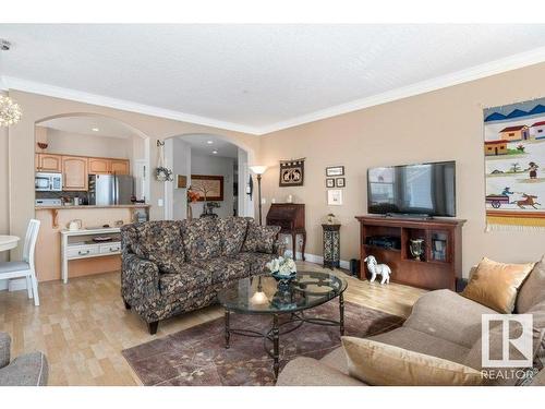 404 10178 117 Street, Edmonton, AB - Indoor Photo Showing Living Room