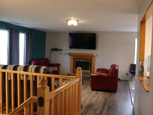 471019 Rge Rd 250, Rural Wetaskiwin County, AB - Indoor With Fireplace