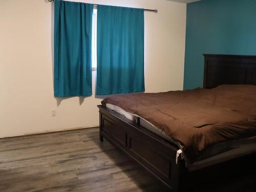 471019 Rge Rd 250, Rural Wetaskiwin County, AB - Indoor Photo Showing Bedroom