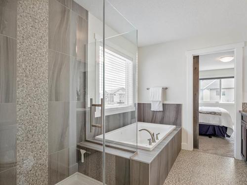 3725 Parker Co Sw, Edmonton, AB 