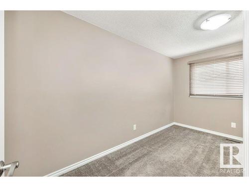 12019 104 St Nw, Edmonton, AB 