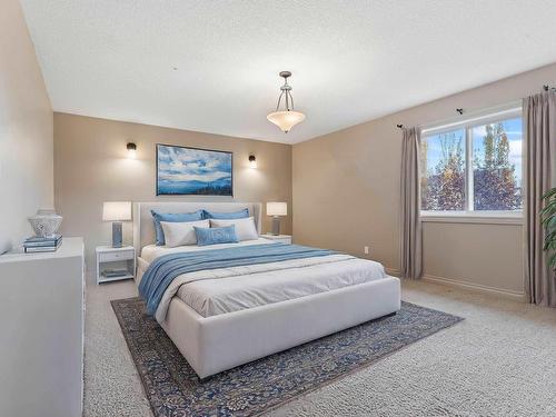 6011 Stinson Road, Edmonton, AB - Indoor Photo Showing Bedroom