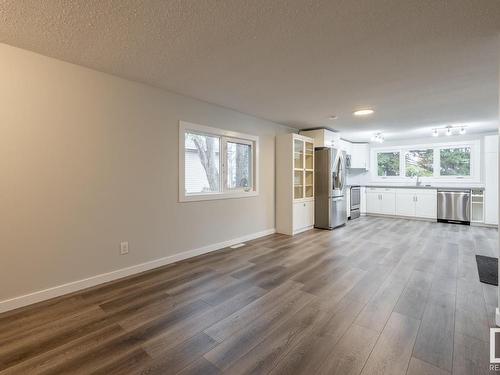 23 The Pkwy, Edmonton, AB 