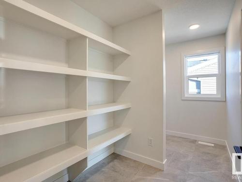 20319 29 Avenue, Edmonton, AB - Indoor With Storage