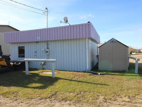 4915 52 St, Mayerthorpe, AB 