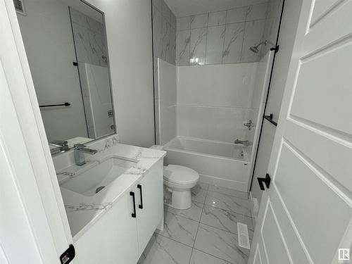 25 Baker Street, Ardrossan, AB - Indoor Photo Showing Bathroom