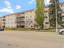 #316 3611 145 AV NW  Edmonton, AB T5Y 2L7