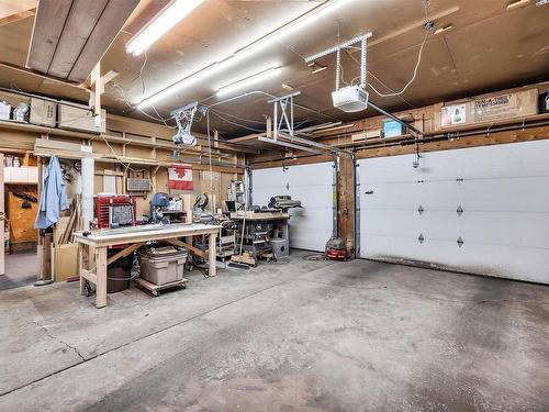 8704 128 Avenue, Edmonton, AB - Indoor Photo Showing Garage