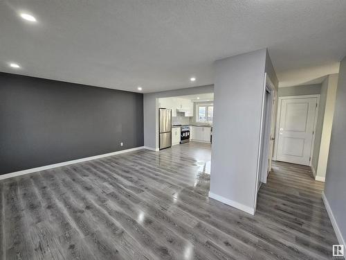 15012 60 St Nw, Edmonton, AB 