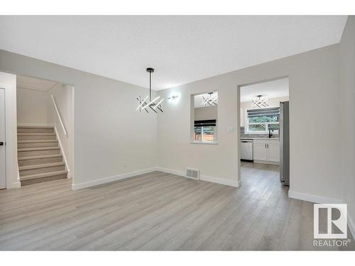 2919 130 Avenue, Edmonton, AB - Indoor Photo Showing Other Room