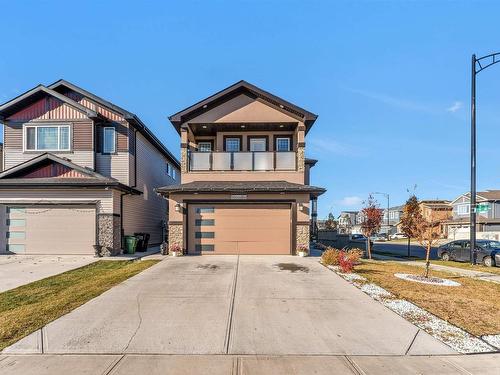 1868 18 St Nw, Edmonton, AB 