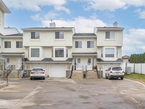 7623 Mill Woods Rd S Nw, Edmonton, AB 