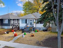 11913 70 ST NW  Edmonton, AB T5B 1V1