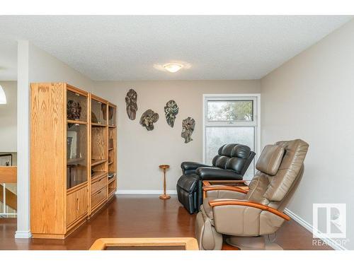 10508 102 Av, Fort Saskatchewan, AB 